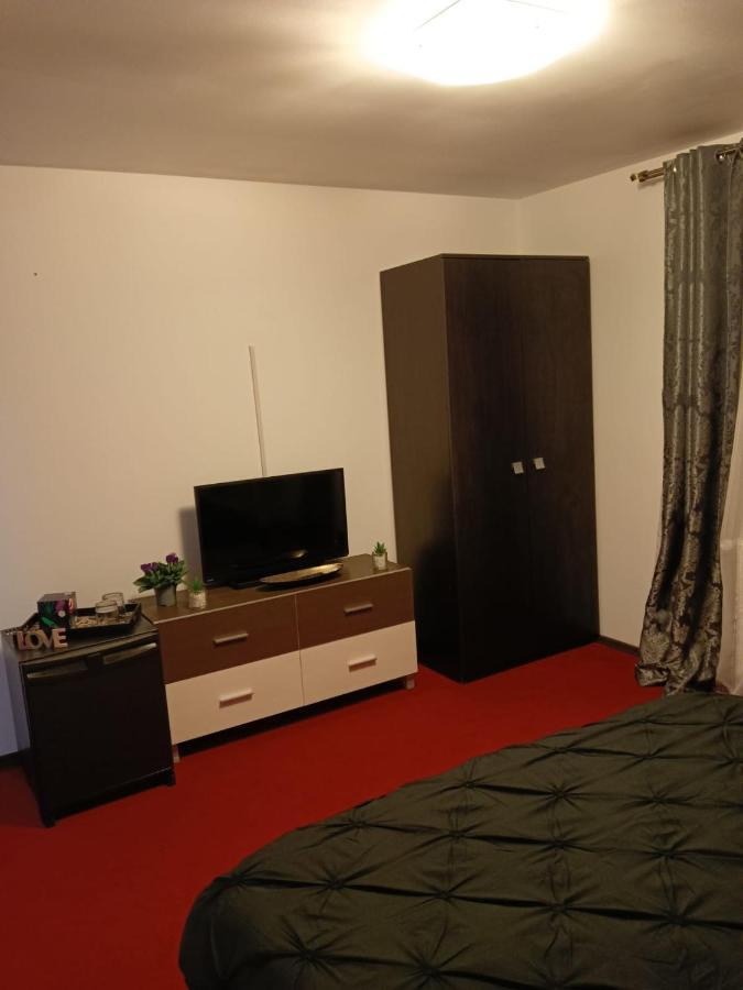Karina House Apartman Brassó Kültér fotó