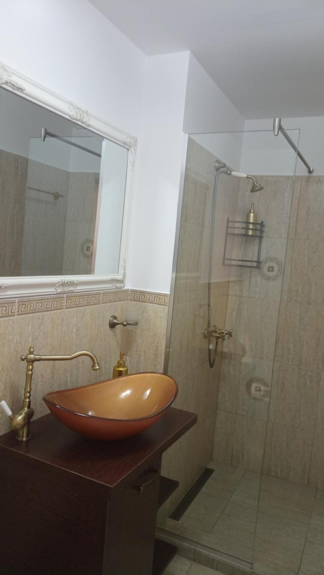 Karina House Apartman Brassó Kültér fotó